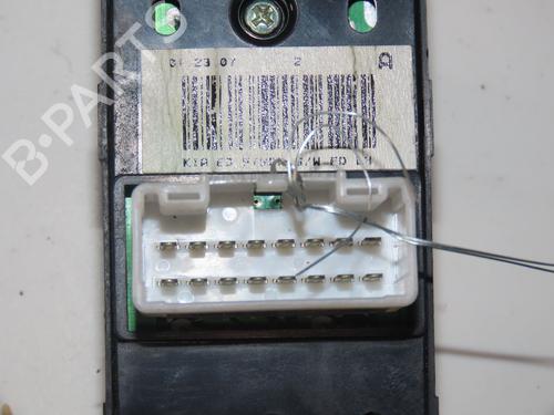 Left front window switch KIA CEE'D Hatchback (ED) 1.6 CRDi 115 | BP39454216I27 - Image 2