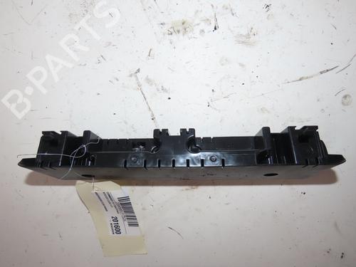 climate-control-mercedes-benz-a-class-w177-2018-39084539 main image