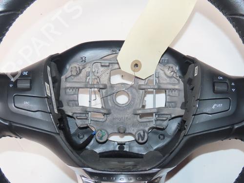 Used Steering wheel Steering wheel PEUGEOT 208 I (CA_, CC_) 1.2 VTI 82 (82 hp) 39454183 39454183