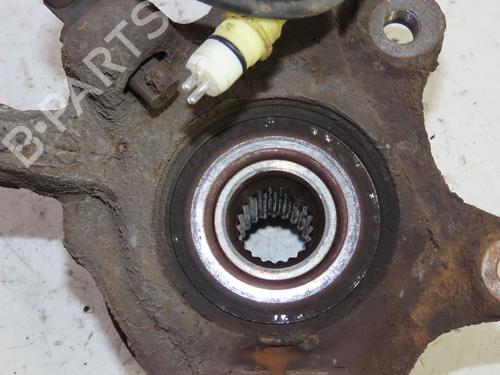 Used Left front steering knuckle Left front steering knuckle RENAULT CLIO II (BB_, CB_) 1.5 dCi (B/CB07) (65 hp) 33401118 33401118