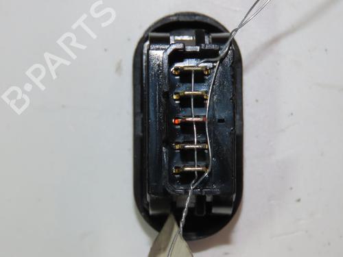 left-front-window-switch-dacia-duster-hs_-2010-2011-2012-2013-2014-2015-2016-2017-2018-28309968 main image