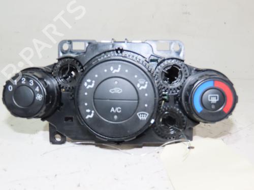 Used Climate control FORD FIESTA VI (CB1, CCN) 1.25 (82 hp) 19791368