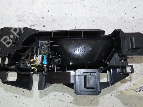 Used Front right interior door handle Front right interior door handle PEUGEOT 308 II (LB_, LP_, LW_, LH_, L3_) 1.6 HDi 100 (99 hp) 23162716 23162716