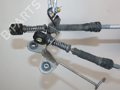 Used Gear lever AUDI TT (8J3) 2.0 TFSI (200 hp) 27352430