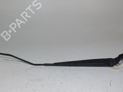 Used Front windshield wiper arm RENAULT CLIO IV Grandtour (KH_) 1.5 dCi 90 (KHN3, KHN4) (90 hp) 24302766