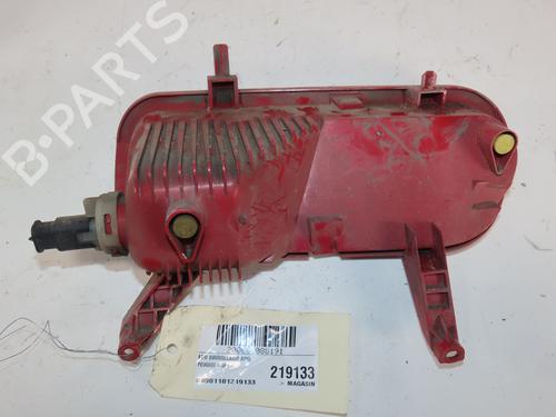 rear-fog-light-peugeot-5008-0u_-0e_-2009-2010-2011-2012-2013-2014-2015-2016-2017-32487004 main image