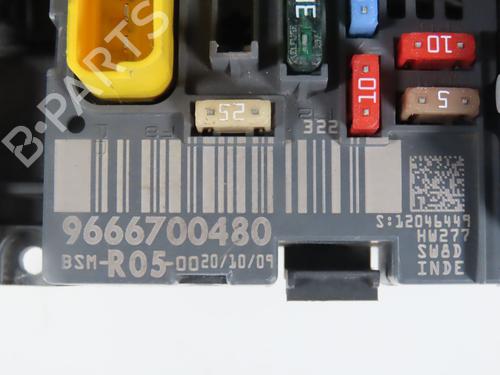 Fuse box CITROËN C4 I (LC_) 1.6 HDi | BP30117674E1