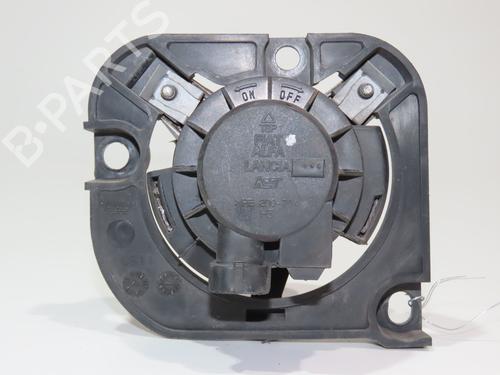 Left front fog light FIAT 500 (312_) 1.2 (312AXA1A) | BP39157667C30 - Image 2