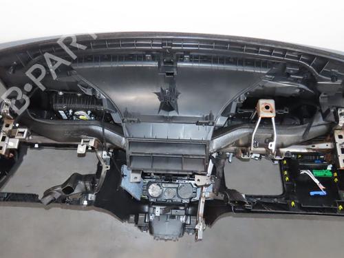 Used Dashboard CITROËN C3 III (SX) 1.2 PureTech 82 (83 hp) 29577799