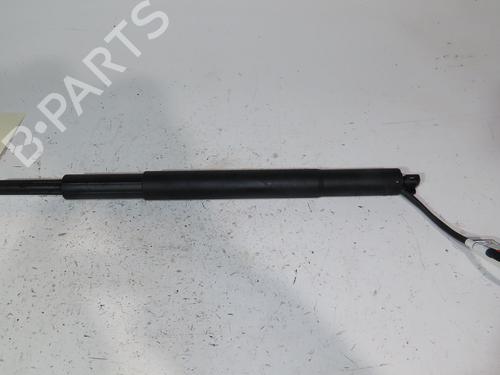 Used Tailgate lift support BMW 5 Touring (G31) 530 d xDrive (265 hp) 24489421