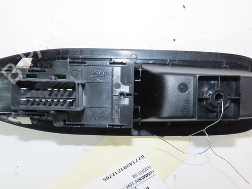 Used Left front window switch PEUGEOT 208 I (CA_, CC_) 1.2 THP 110 (110 hp) 29380454
