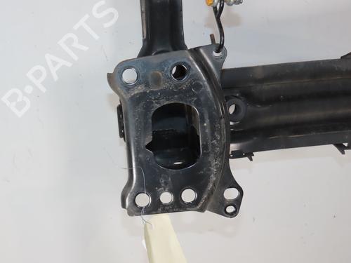 Used Front bumper reinforcement VW GOLF VI (5K1) 1.6 TDI (105 hp) 32354419