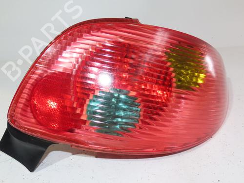 Right taillight PEUGEOT 206 Hatchback (2A/C) 1.4 HDi eco 70 | BP29516635C35 