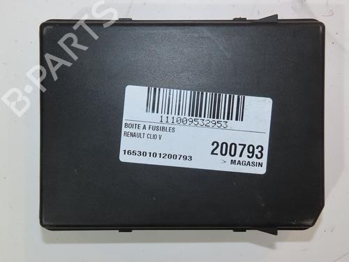 fuse-box-renault-clio-v-b7_-2019-29469184 main image