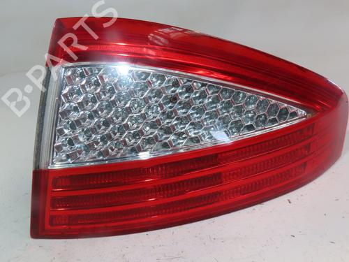 Right taillight FORD MONDEO IV (BA7) 1.8 TDCi | BP28833584C35 