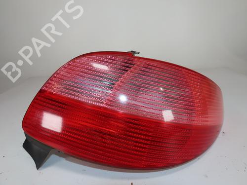 Right taillight PEUGEOT 206 Hatchback (2A/C) 1.1 i | BP27887115C35 