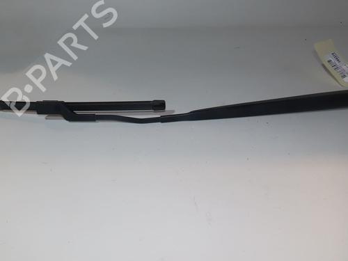 Front windshield wiper arm PEUGEOT 208 II (UB_, UP_, UW_, UJ_) 1.2 PureTech 75 | BP25015444C143 