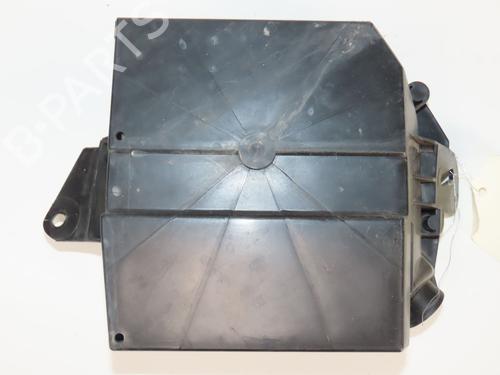 Used Fuse box Fuse box RENAULT CLIO III (BR0/1, CR0/1) 1.6 16V (BR05, BR0B, BR0Y, BR15, BR1J, BR1M, BR1Y, CR0B,... (112 hp) 34456716 34456716