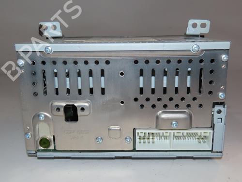 Used Radio KIA SPORTAGE III (SL) 1.7 CRDi (116 hp) 29380424