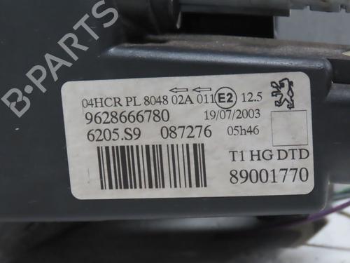 Right headlight PEUGEOT 206 Hatchback (2A/C) 1.1 i | BP31078196C29 