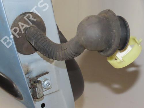 Used Right front door Right front door 30825190 30825190