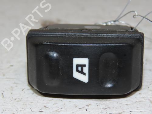 Used Left front window switch CITROËN XSARA PICASSO (N68) 1.8 16V (115 hp) 23334123