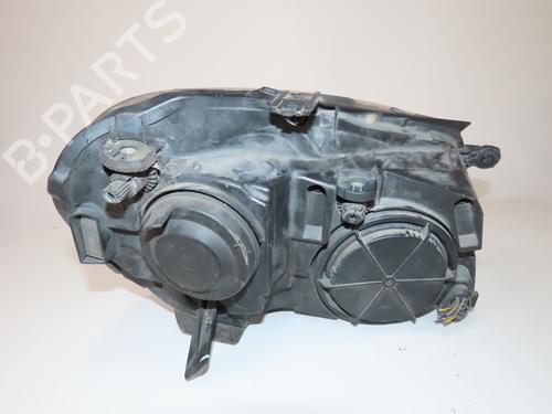 Used Left headlight VW POLO IV (9N_, 9A_) 1.9 TDI (101 hp) 26570943