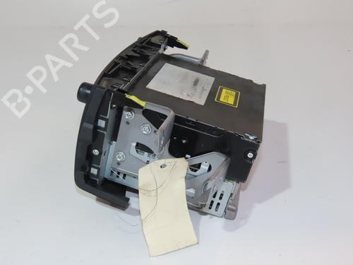 Used Radio TOYOTA RAV 4 III (_A3_) 2.2 D 4WD (ALA30_, ALA30R) (150 hp) 17996134