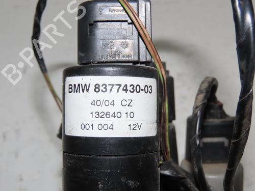 Sprinklervæskepumpe BMW 1 (E87) 120 d (163 hp) 15077522