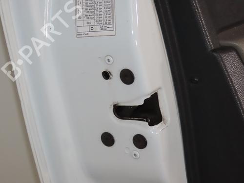 Used Left front door Left front door 39572489 39572489