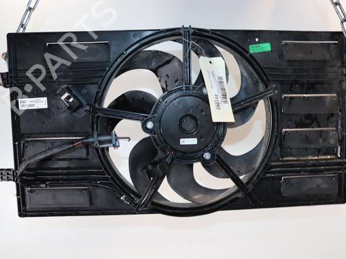 Used Radiator fan Radiator fan VW POLO VI (AW1, BZ1, AE1) 1.0 MPi (80 hp) 40111415 40111415