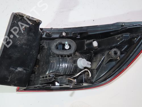 Used Left taillight RENAULT CLIO V (B7_) 1.5 Blue dCi 85 (B7AG) (86 hp) 29494586