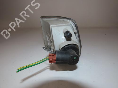 Used Right front indicator PEUGEOT 106 I (1A, 1C) 1.1 (60 hp) 27975930