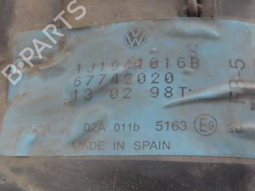 Right headlight VW GOLF IV (1J1) 1.4 16V | BP26570937C29 