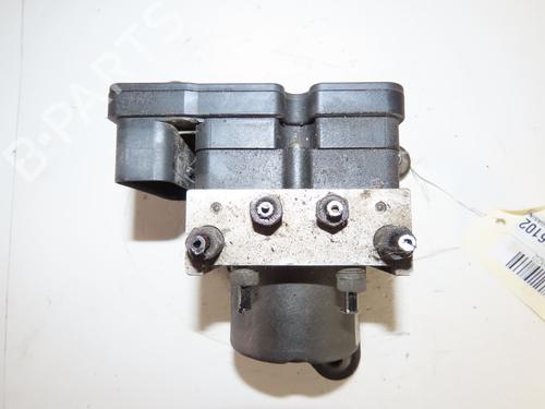 Used ABS pump PEUGEOT 206 Hatchback (2A/C) 1.6 16V (109 hp) 32075862