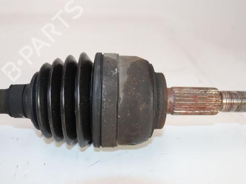 Transmisión delantera derecha RENAULT CLIO III (BR0/1, CR0/1) 1.2 16V (BR02, BR0J, BR11, CR02, CR0J, CR11) | BP29196305M39 