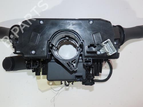 steering-column-stalk-renault-clio-v-b7_-2019-24919448 main image