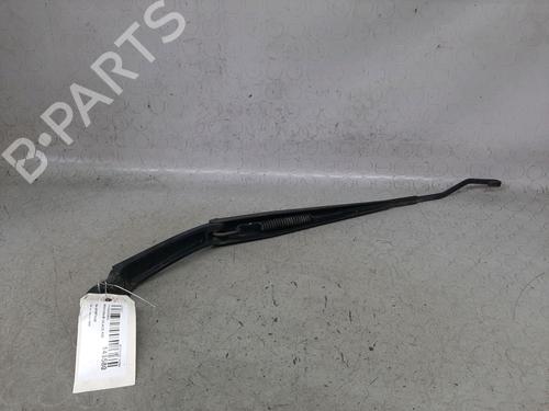Front windshield wiper arm KIA SPORTAGE II (JE_, KM_) 2.0 CRDi 4WD | BP14900779C143