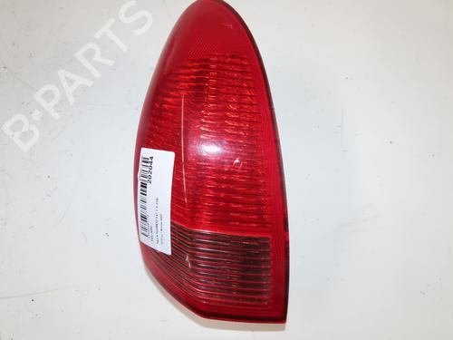 Højre baglygte ALFA ROMEO 147 (937_) 1.9 JTD (937.AXD1A, 937.BXD1A, 937.AXV1A, 937.BXB1A,... (115 hp) 19250296