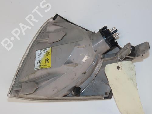 Right front indicator MERCEDES-BENZ C-CLASS (W202) C 200 CDI (202.134) | BP30164790C33 