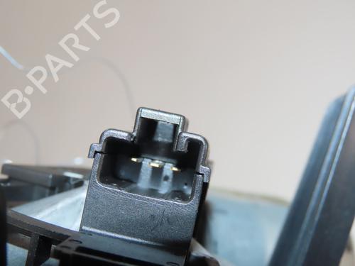 Used Rear wiper motor TOYOTA YARIS (_P1_) 1.0 (SCP10_, SCP10R) (65 hp) 30265874