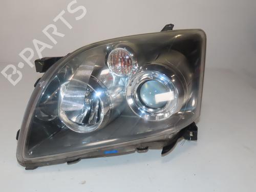 Left headlight TOYOTA AVENSIS Estate (_T27_) 2.0 D-4D (ADT270_, ADT270R) | BP30840773C28 