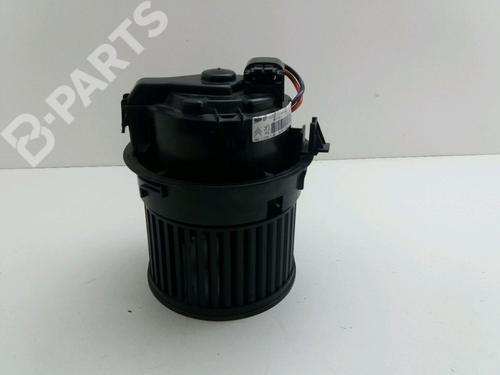 Used Heater blower motor Heater blower motor PEUGEOT 2008 I (CU_) 1.2 VTi (82 hp) 9009245 9009245