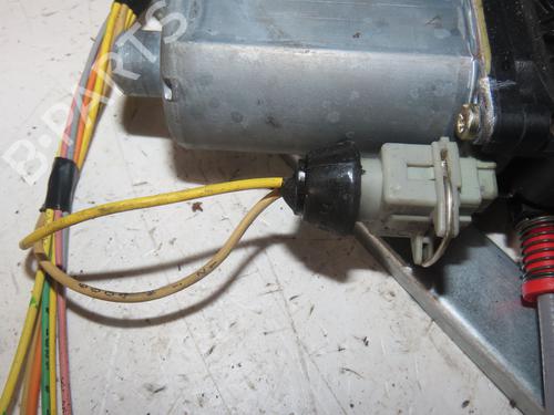 Used Front right window mechanism Front right window mechanism CITROËN XSARA (N1) 1.9 D (70 hp) 40111485 40111485