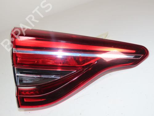 Used Left tailgate light RENAULT CLIO V (B7_) 1.0 TCe 100 (B7MT) (101 hp) 31372318