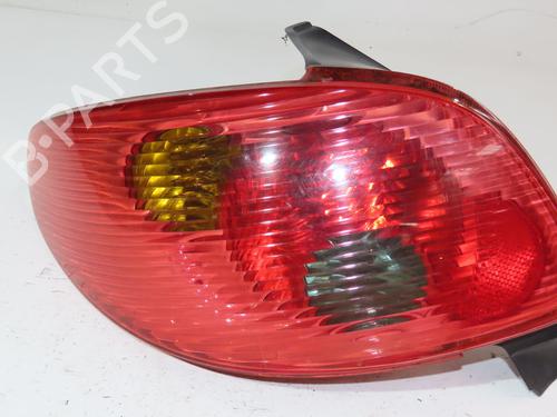 Left taillight PEUGEOT 206+ (2L_, 2M_) 1.4 i (2LKFWA, 2MKFWA) | BP29293981C34 