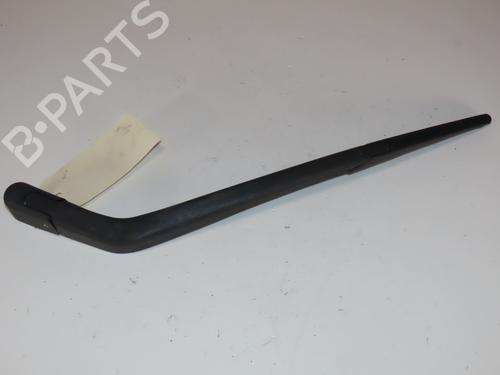 Bagrudeviskerarm TOYOTA YARIS (_P9_) 1.0 VVT-i (KSP90_, KSP90R) | BP30740517C144