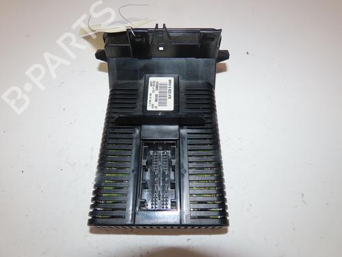 Commande de phare BMW 3 Compact (E46) 320 td (150 hp) 25126071