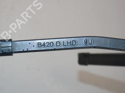 Used Front windshield wiper arm FORD KA (RU8) 1.3 TDCi (75 hp) 26014740