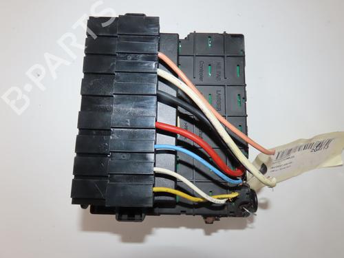 Fuse box PEUGEOT 206+ (2L_, 2M_) 1.4 HDi eco 70 | BP19391498E1